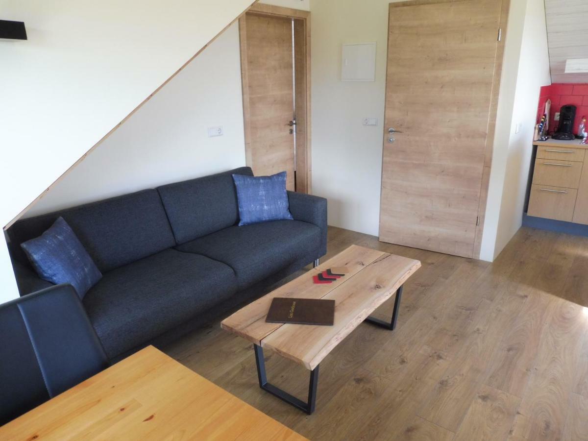 Lon Guesthouse Thorgeirsstadir ภายนอก รูปภาพ