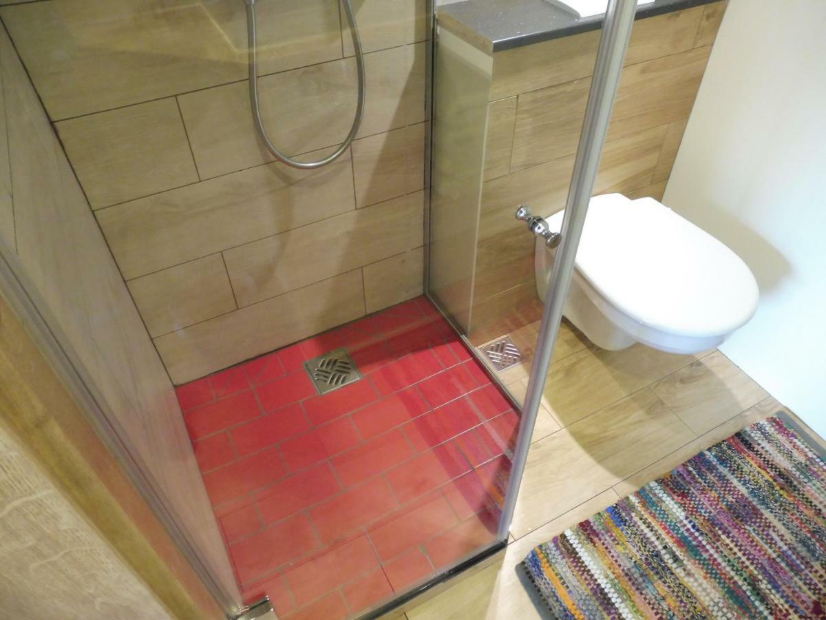 Lon Guesthouse Thorgeirsstadir ภายนอก รูปภาพ
